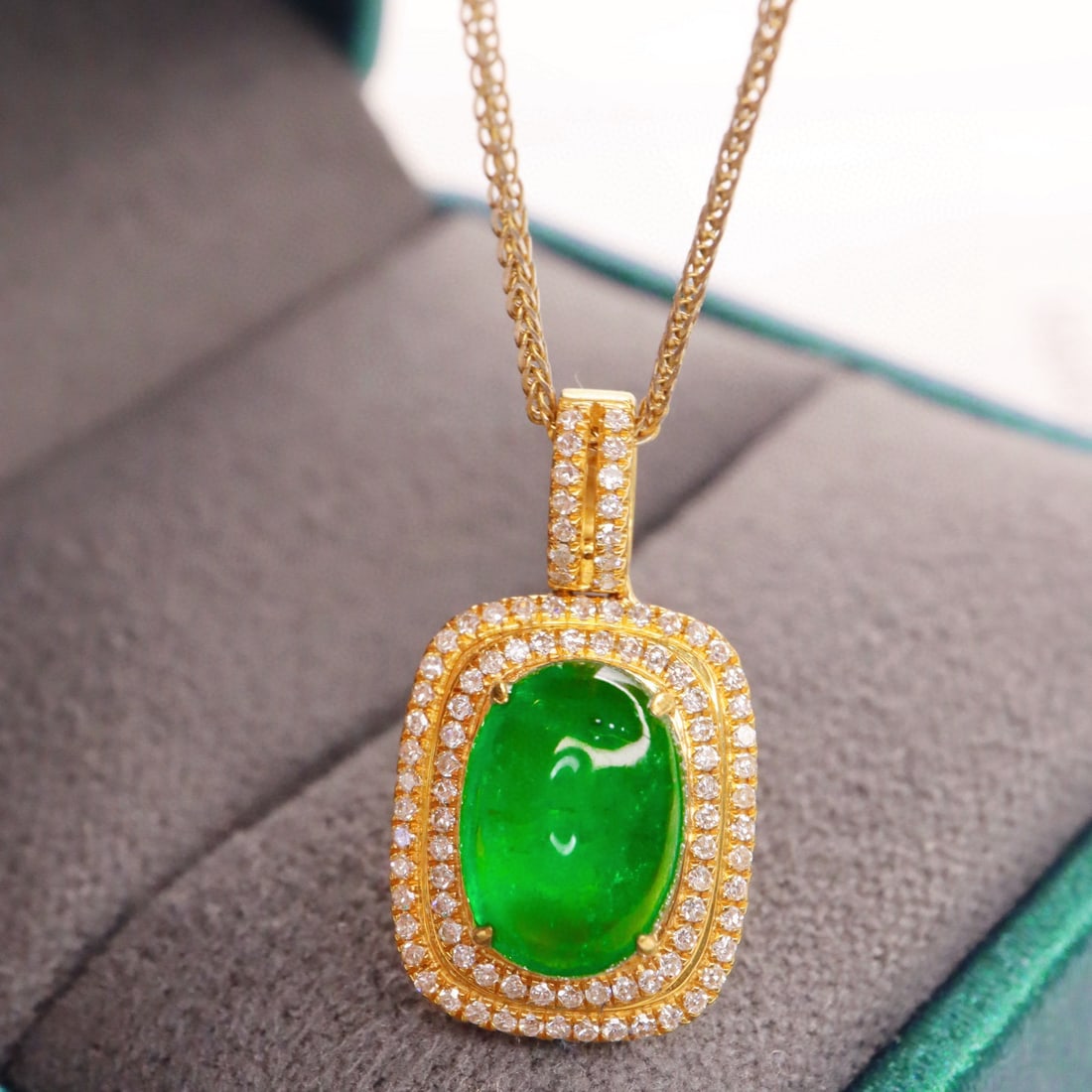 14k Gold 1.96 Ctw Vivid Green Natural Emerald & Diamond Pendant( Without Chain ) - 2