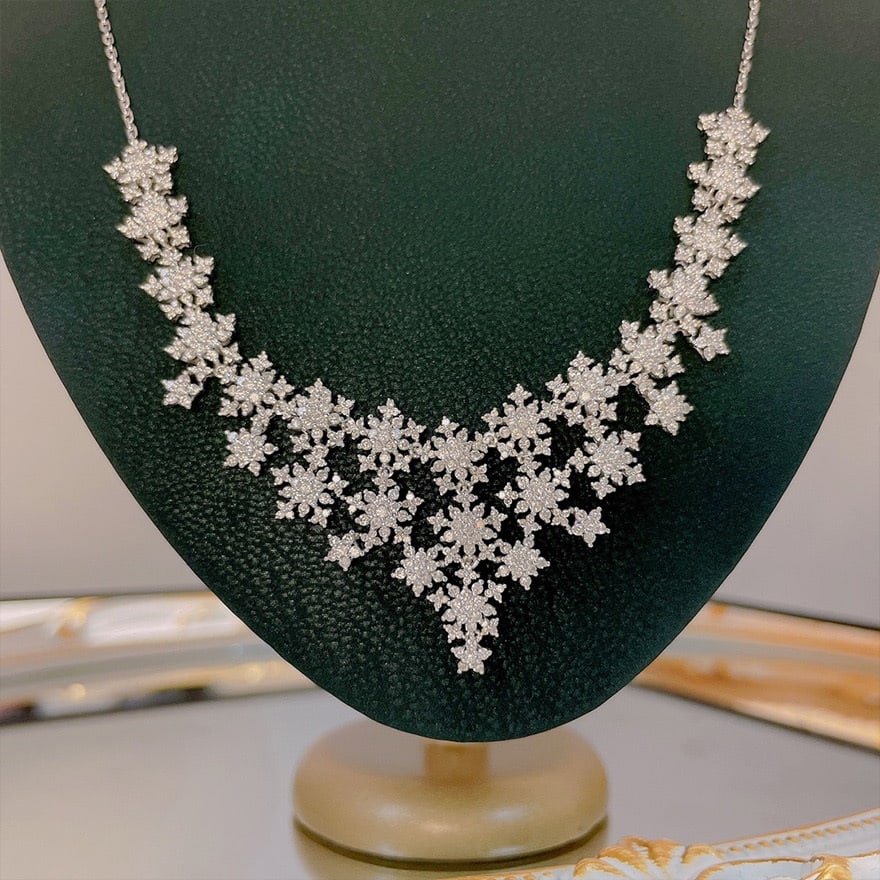 14k Gold 3.6 Ct Natural H Diamond Necklace: Ref:231088081 // gold content:14k gold // main gemstone:diamond // shape:round // carat weight:3. 6ct // clarity grade:vs-si // color:h // treatment:natural // cut grade:g // Condition: New Low