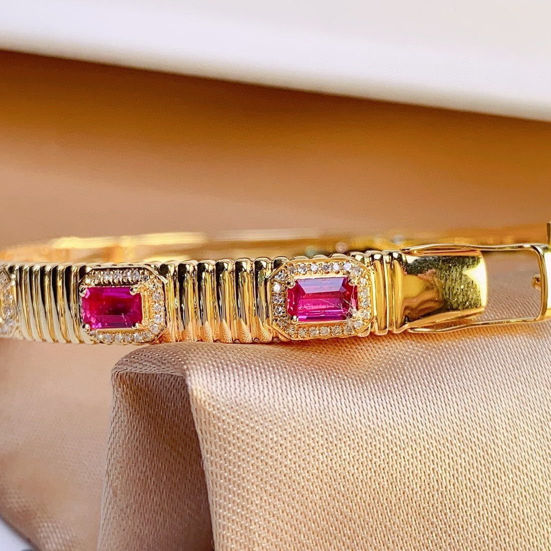 14k Gold 2.48 Ct Natural Ruby & Diamond Bangle - 3
