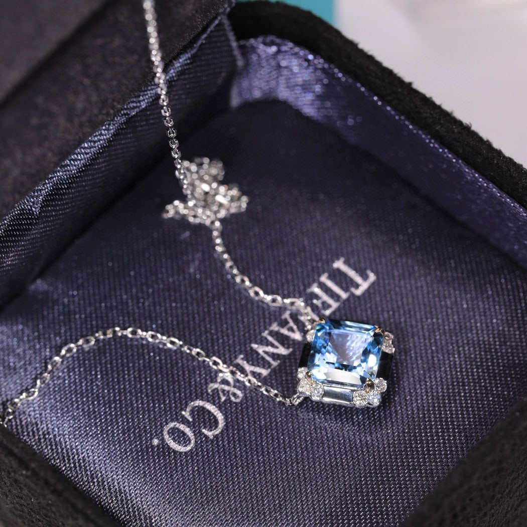 14k Gold 1.12 Ct Natural Aquamarine & Diamond Necklace - 7