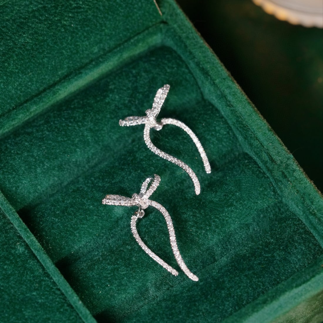 14k Gold 0.76 Ct Natural H Diamond Earrings - 2