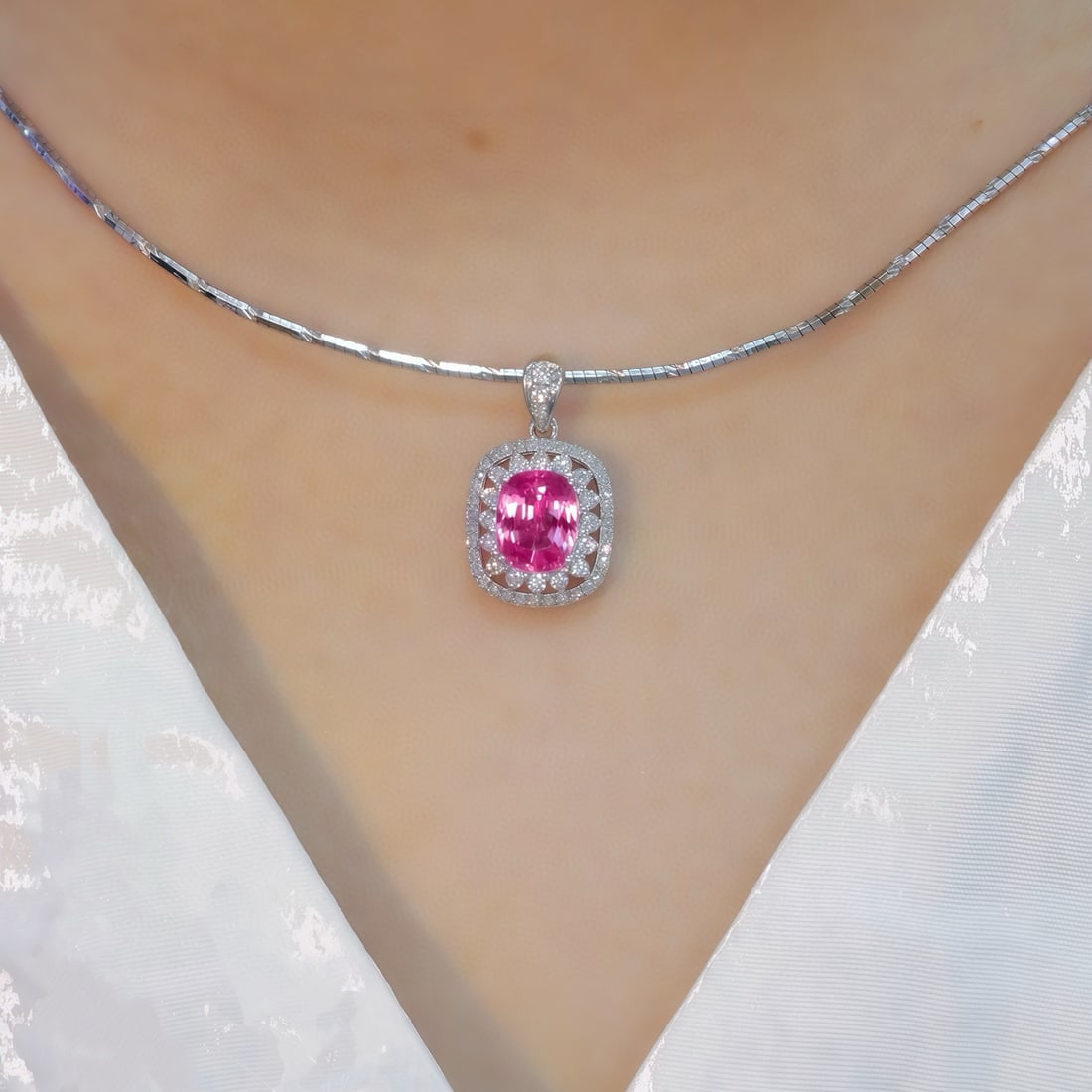 14k Gold 1.47 Ctw Natural Padparadscha Sapphire & Diamond Pendant( Without Chain ) - 5