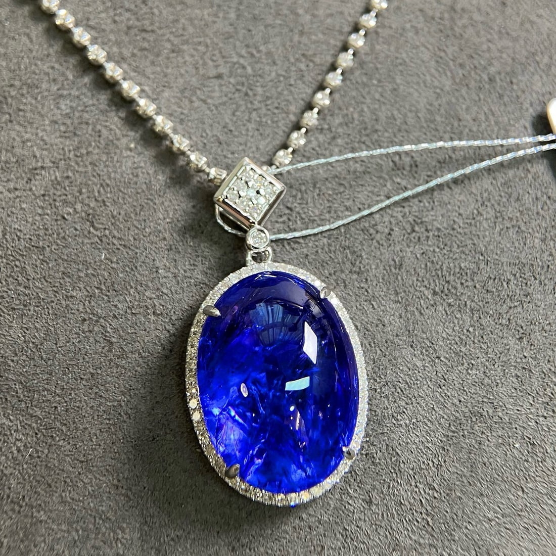 14k Gold 17.47 Ctw Natural Tanzanite & Diamond Pendant( Without Chain ) - 4