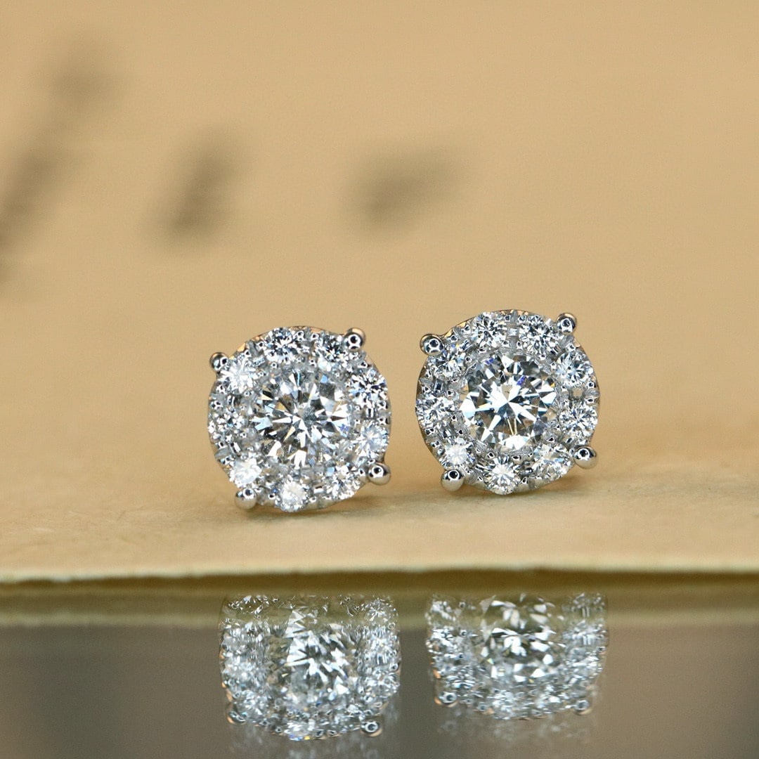 14k Gold 0.50 Ctw Natural H Diamond Earrings: Ref:231088208 // gold content:14k gold // main gemstone:diamond // shape:round // carat weight:0. 32ct // clarity grade:vs-si // color:h // treatment:natural // cut grade:g // // adjacent gemstone 2