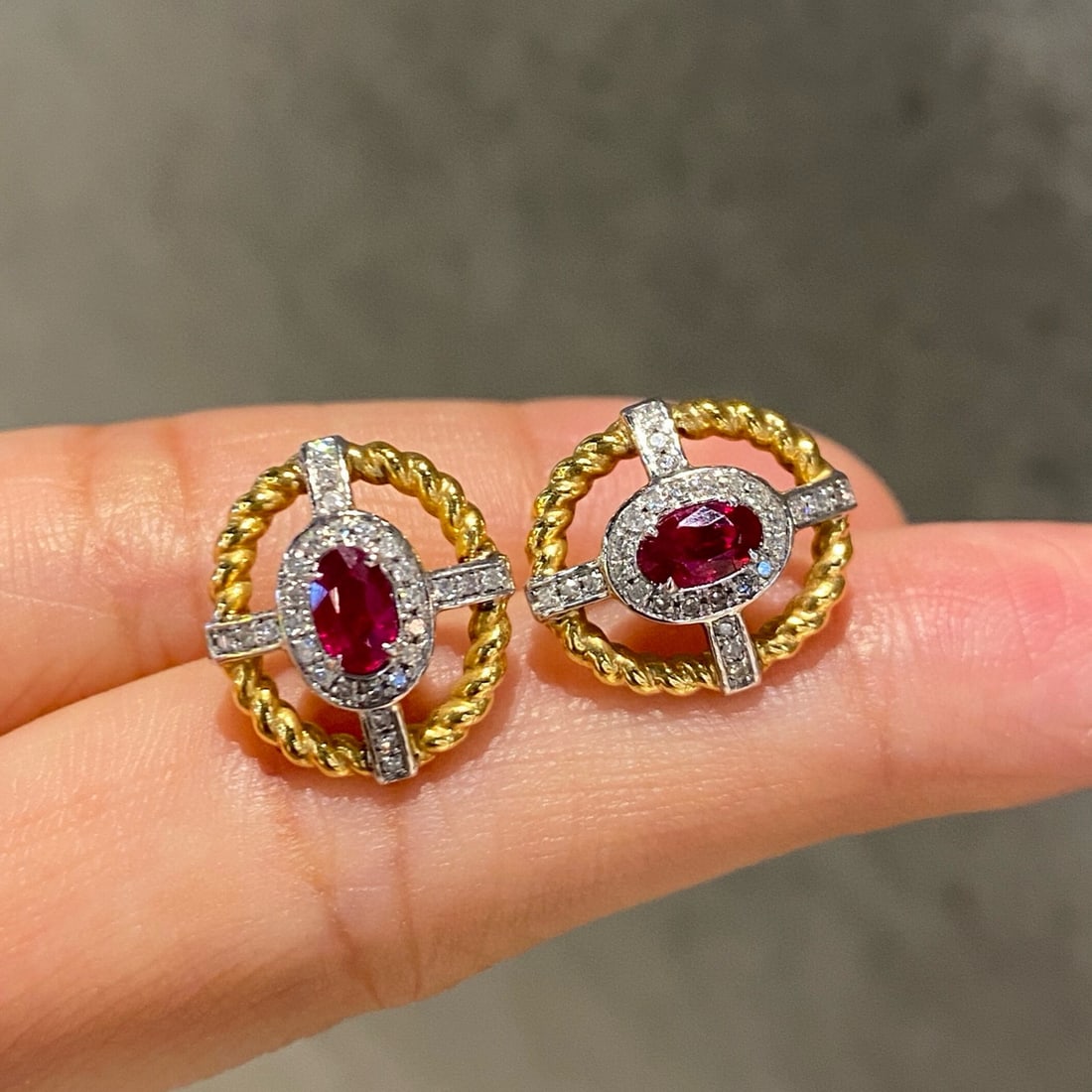 14k Gold 0.76 Ctw Natural Ruby & Diamond Earrings: Ref:231088229 // gold content:14k gold // main gemstone:ruby // shape:oval // carat weight:0. 58ct // color:red // treatment:natural // // adjacent gemstone 2 : diamond // shape:round // carat