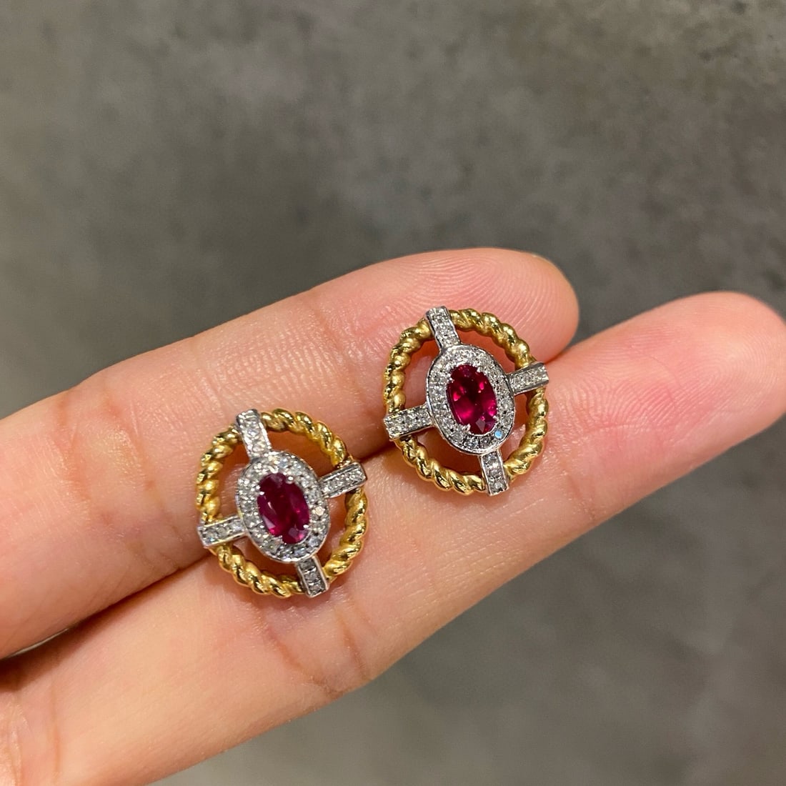14k Gold 0.76 Ctw Natural Ruby & Diamond Earrings - 3