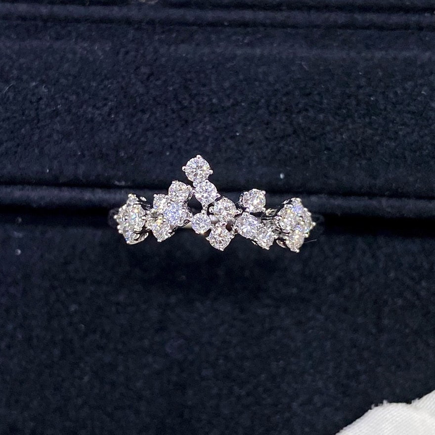 14k Gold 0.45 Ct Natural H Diamond Ring: Ref:231088255 // gold content:14k gold // ring size:7. 25us // // main gemstone:diamond // shape:round // carat weight:0. 45ct // clarity grade:vs-si // color:h // treatment:natural // cut grade:g //