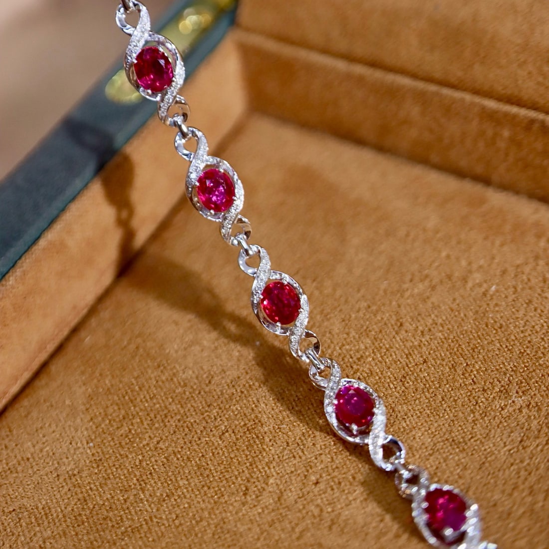 14k Gold 2.83 Ctw Natural Ruby & Diamond Bracelet - 3