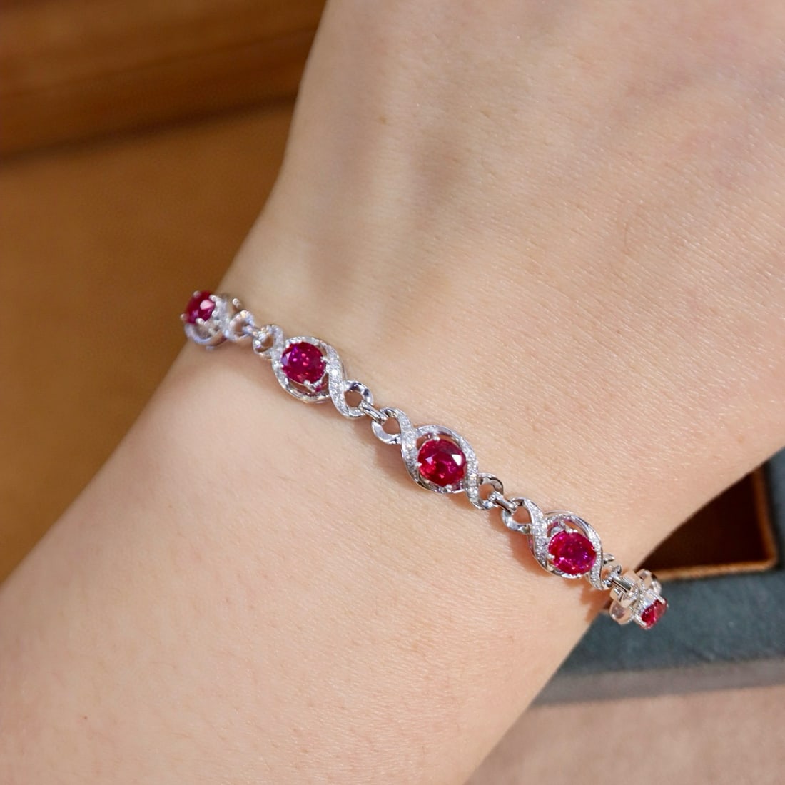 14k Gold 2.83 Ctw Natural Ruby & Diamond Bracelet - 8