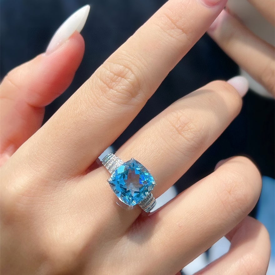 14k Gold 5.14 Ctw Natural Aquamarine & Diamond Ring - 5