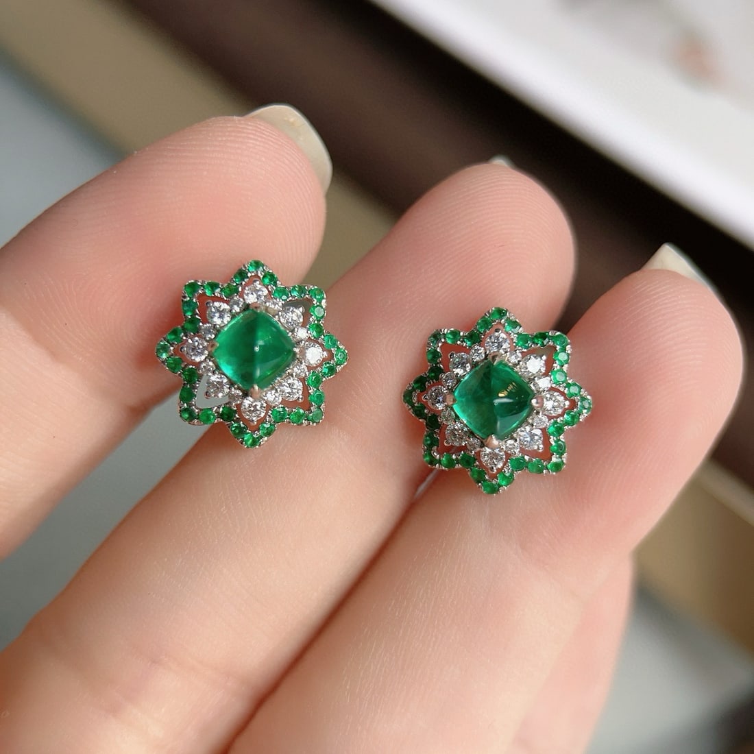 14k Gold 2.46 Ctw Vivid Green Natural Emerald & Diamond Earrings - 4