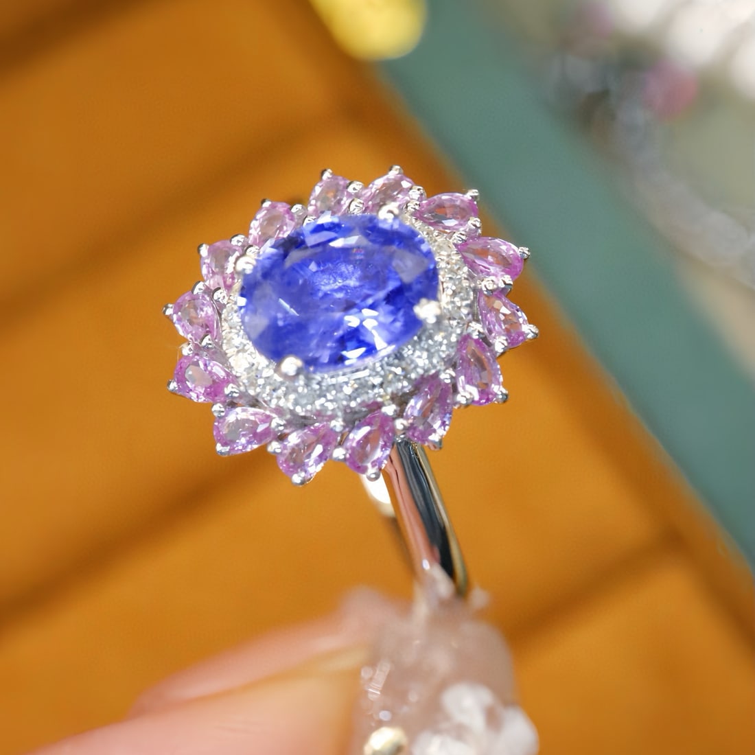 14k Gold 1.39 Ctw Natural Sapphire & Diamond Ring - 3