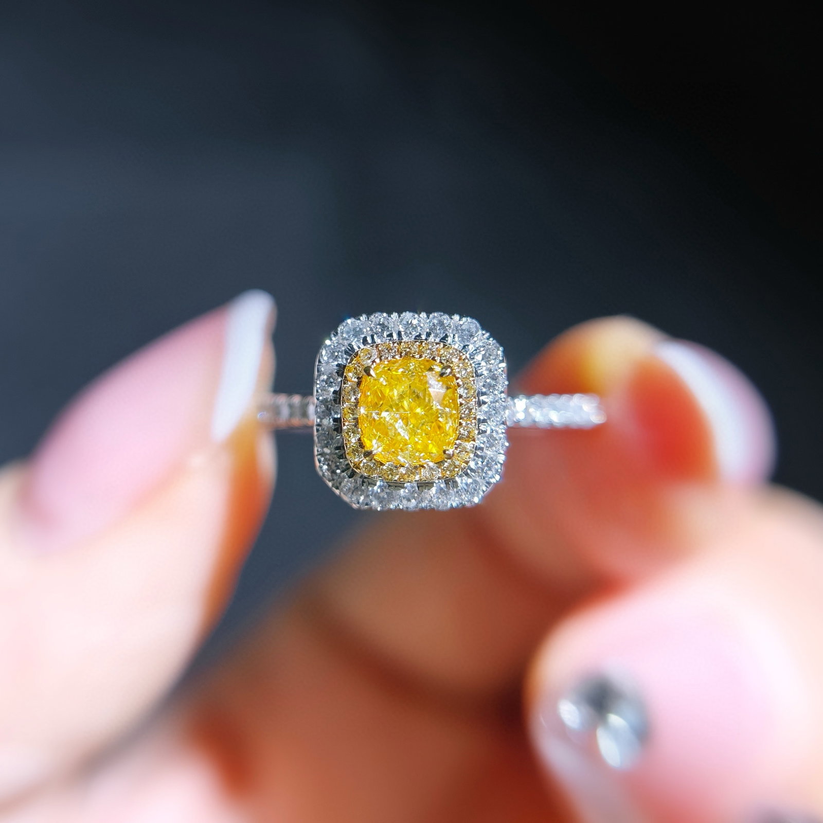 14k Gold 0.86 Ctw Natural Yellow Diamond & Diamond Ring: Ref:231088423 // gold content:14k gold // ring size:7. 25us // // main gemstone:yellow diamond // shape:cushion // carat weight:0. 51ct // color:yellow // treatment:natural // // adjacent gemstone 2 :