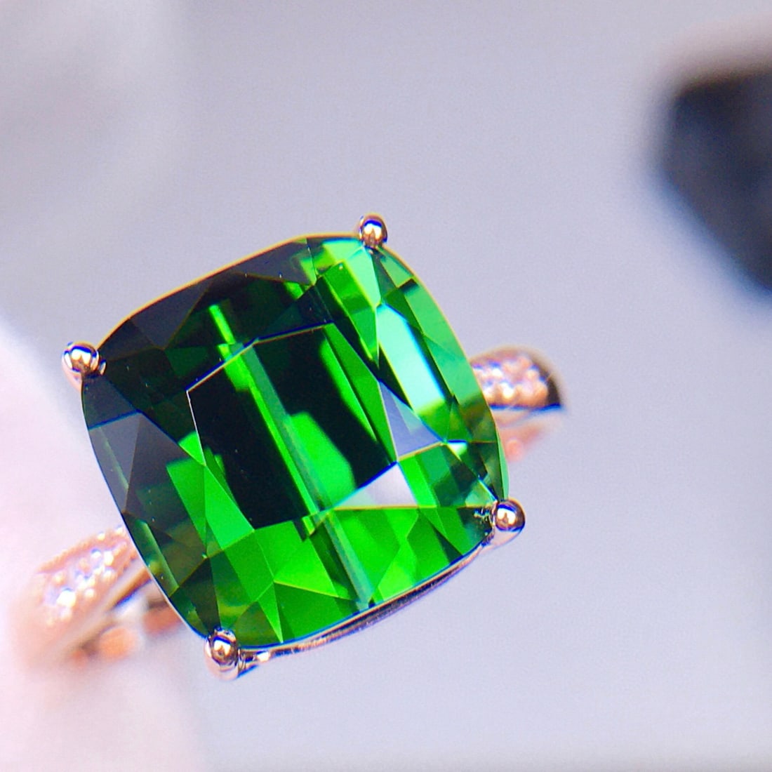 14k Gold 6.2 Ct Natural Tourmaline & Diamond Ring - 2