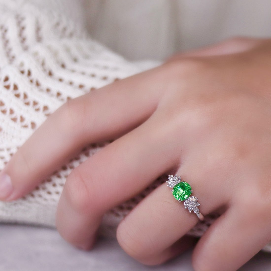 14k Gold 1.62 Ctw Natural Tsavorite & Lab Grown Diamond Ring - 4