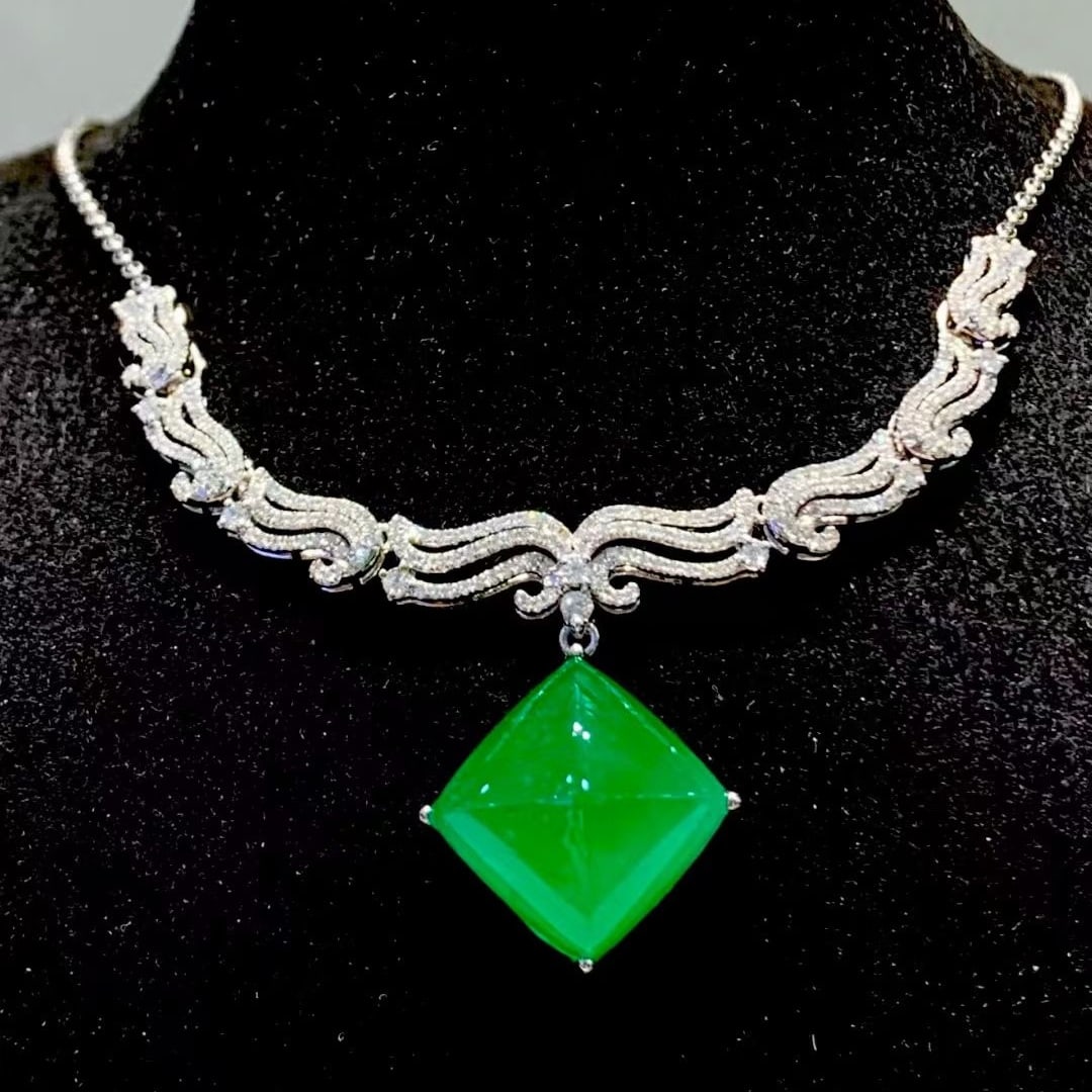 14k Gold 12.00 Ct Natural Emerald & Diamond & Sapphire Necklace - 5