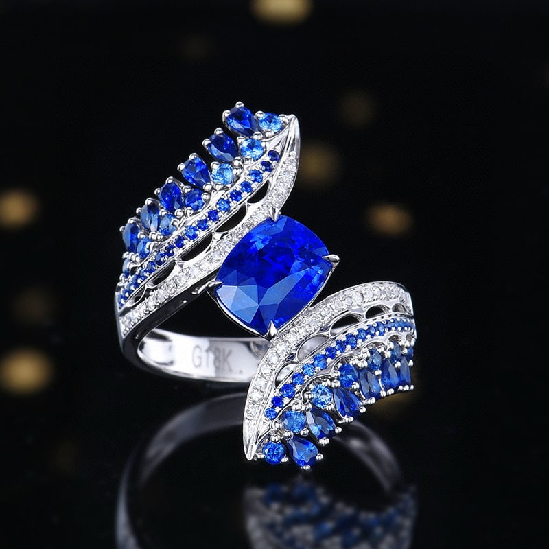 14k Gold 2.15 Ctw Natural Sapphire & Diamond Ring: Ref:231091030 // gold content:14k gold // ring size:7. 25us // // main gemstone:sapphire // shape:cushion // carat weight:2. 03ct // color:blue // treatment:natural // // adjacent gemstone 2 :