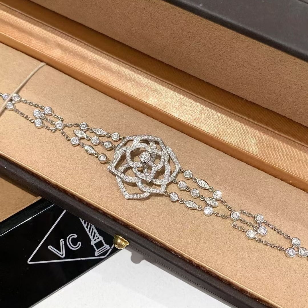 14k Gold 2.81 Ct Natural H Diamond Bracelet: Ref:231091038 // gold content:14k gold // main gemstone:diamond // shape:round // carat weight:2. 81ct // clarity grade:vs-si // color:h // treatment:natural // cut grade:g // Condition: New Low Estim