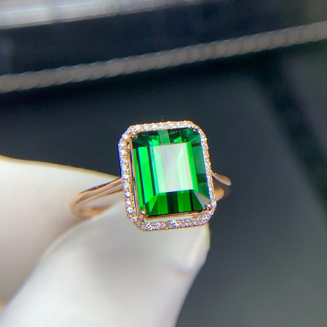 14k Gold 3.5 Ct Natural Tourmaline & Diamond Ring - 6