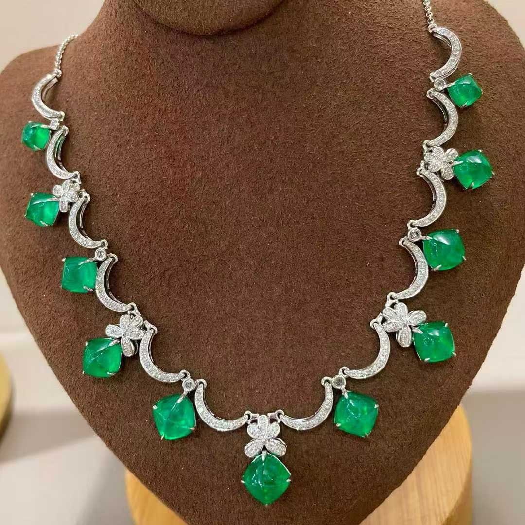 14k Gold 10.57 Ct Natural Emerald & Diamond & Sapphire Necklace - 3