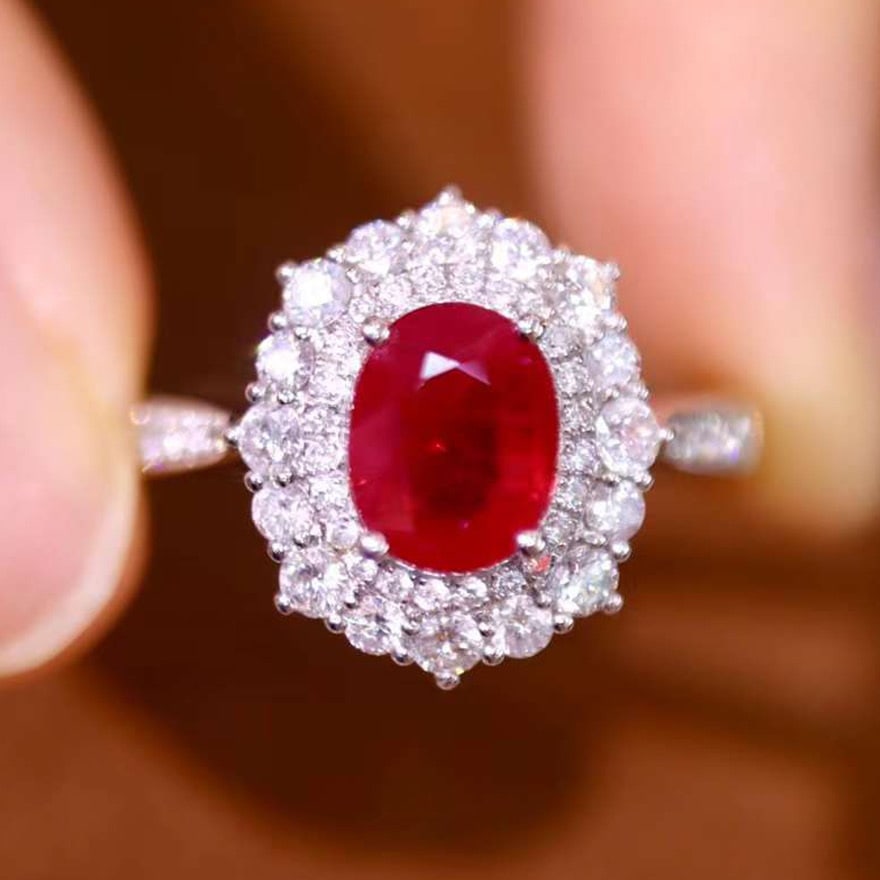 14k Gold 1.63 Ctw Natural Ruby & Diamond Ring: Ref:231091063 // gold content:14k gold // ring size:7. 25us // // main gemstone:ruby // shape:oval // carat weight:1. 0ct // color:red // treatment:natural // // adjacent gemstone 2 : diamond // shape
