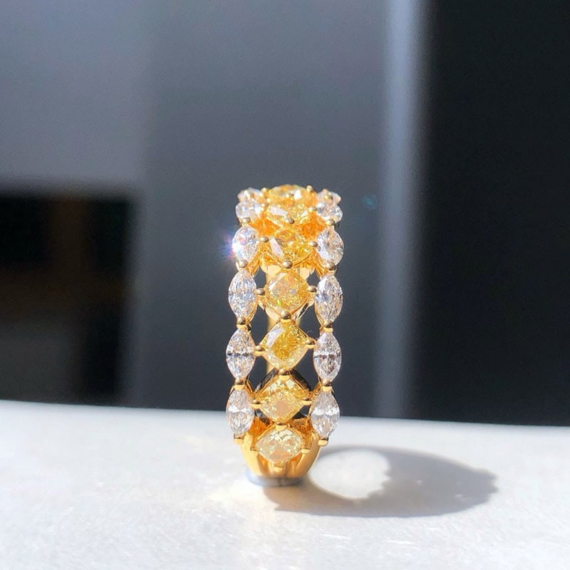 14k Gold 1.60 Ctw Natural Yellow Diamond & Diamond Ring - 4