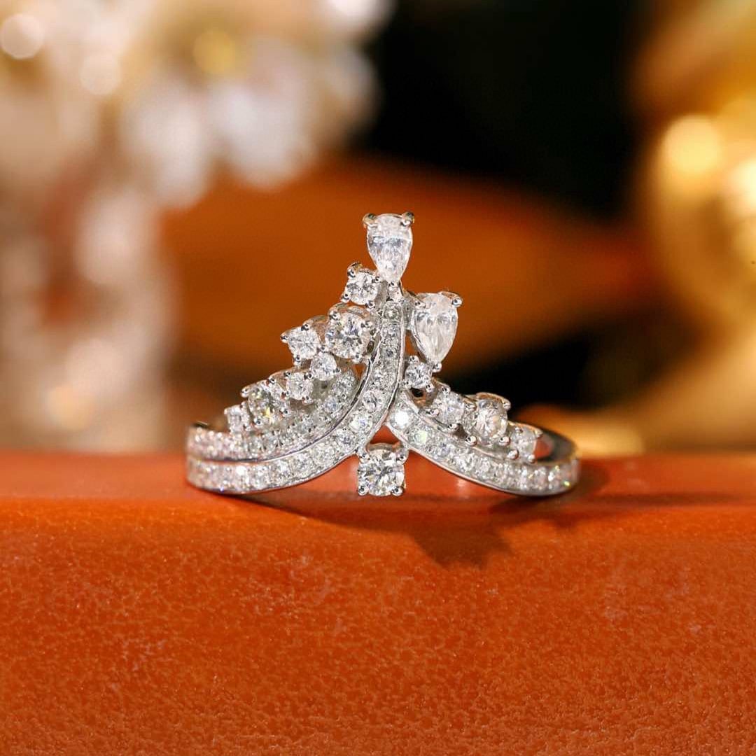 14k Gold 0.75 Ct Natural H Diamond Ring: Ref:231091077 // gold content:14k gold // ring size:7. 25us // // main gemstone:diamond // shape:multiple // carat weight:0. 75ct // clarity grade:vs-si // color:h // treatment:natural // Condition: