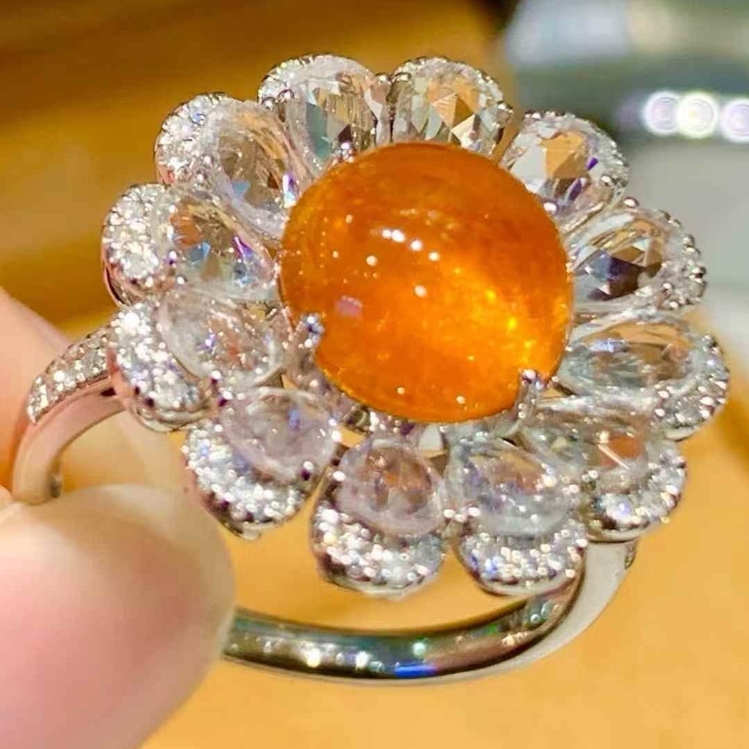 14k Gold 4.55 Ct Natural Spessartine & Diamond & Sapphire Ring - 3