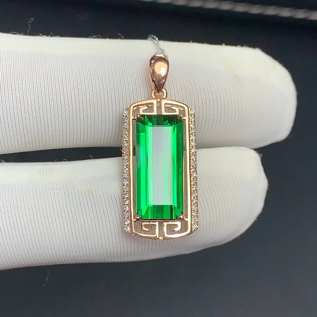 14k Gold 4.3 Ct Natural Tourmaline & Diamond Pendant( Without Chain ) - 3