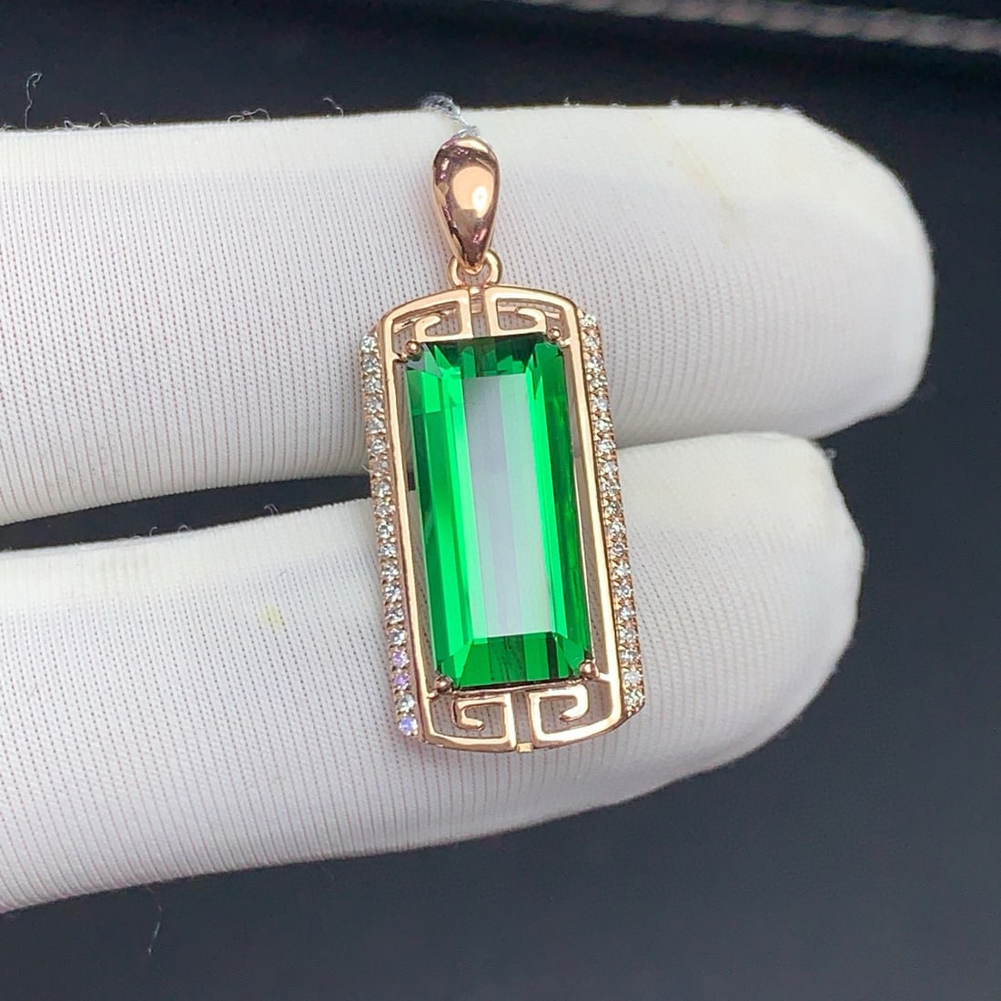 14k Gold 4.3 Ct Natural Tourmaline & Diamond Pendant( Without Chain ) - 7
