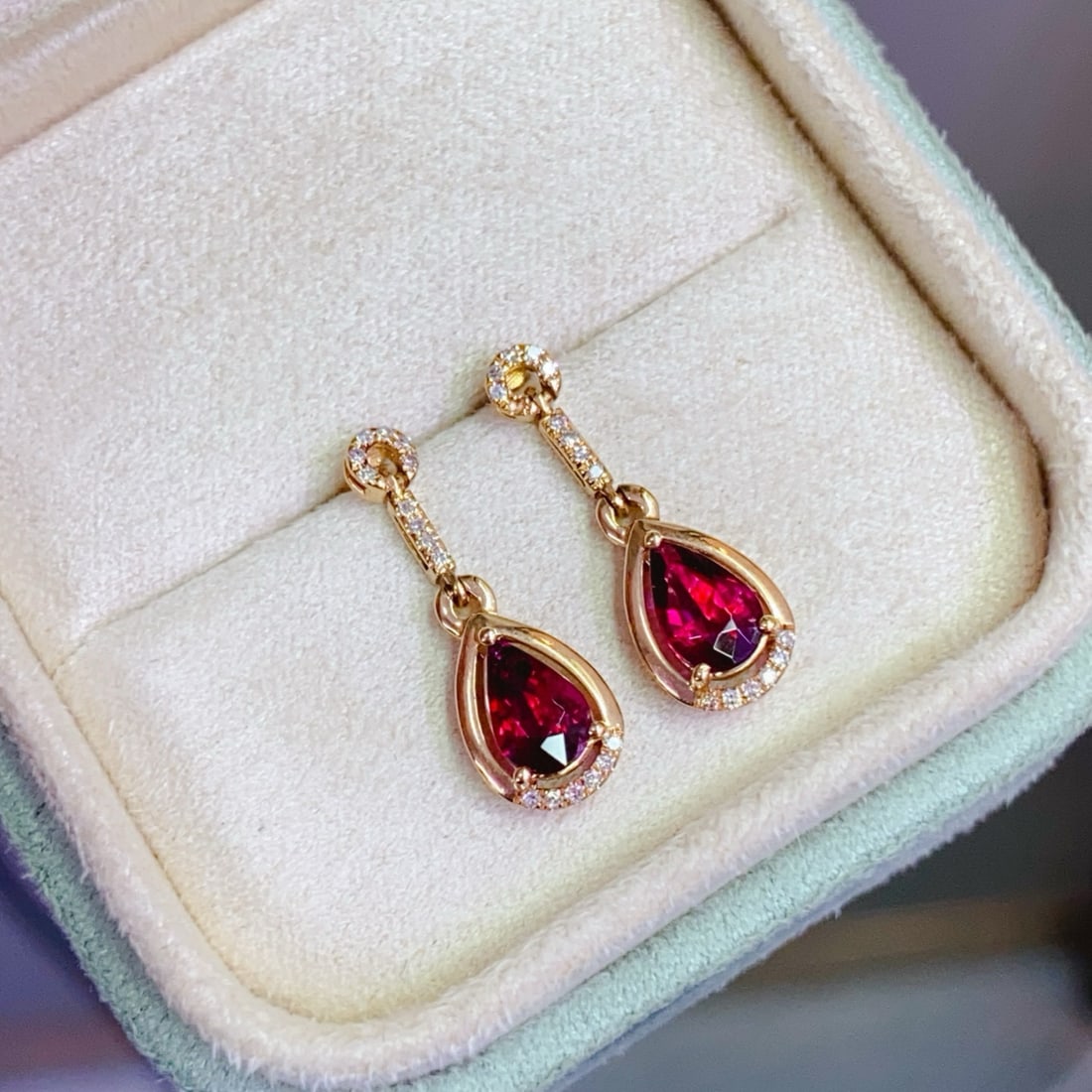 14k Gold 0.94 Ctw Natural Tourmaline & Diamond Earrings - 4