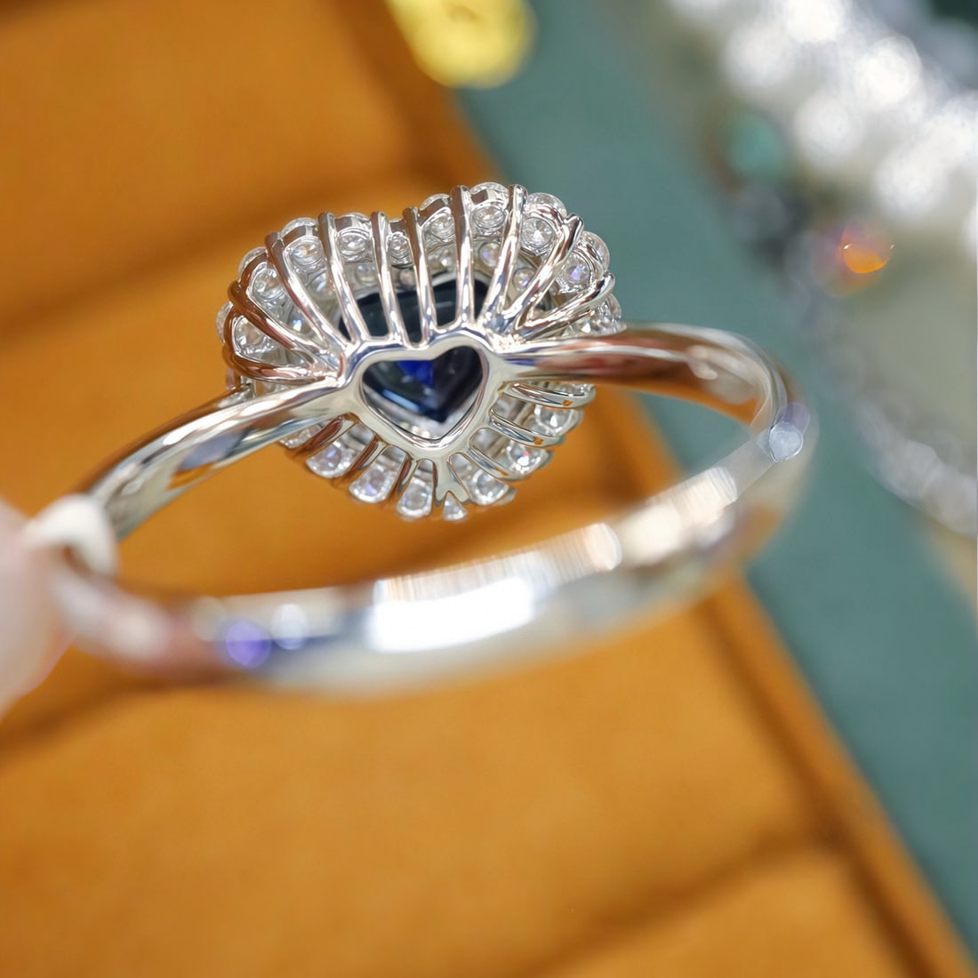 14k Gold 1.51 Ctw Natural Sapphire & Diamond Ring - 4
