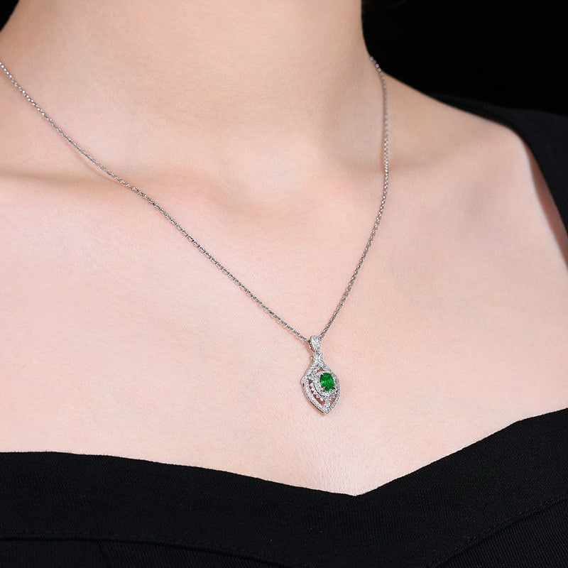 14k Gold 0.7 Ctw Vivid Green Natural Emerald & Diamond Pendant( Without Chain ) - 5