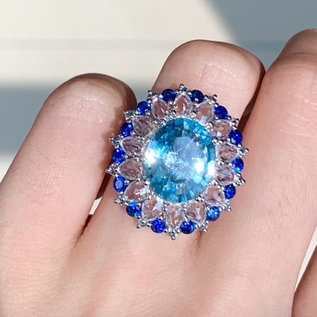 14k Gold 4.3 Ct Natural Aquamarine & Diamond & Sapphire Ring - 5