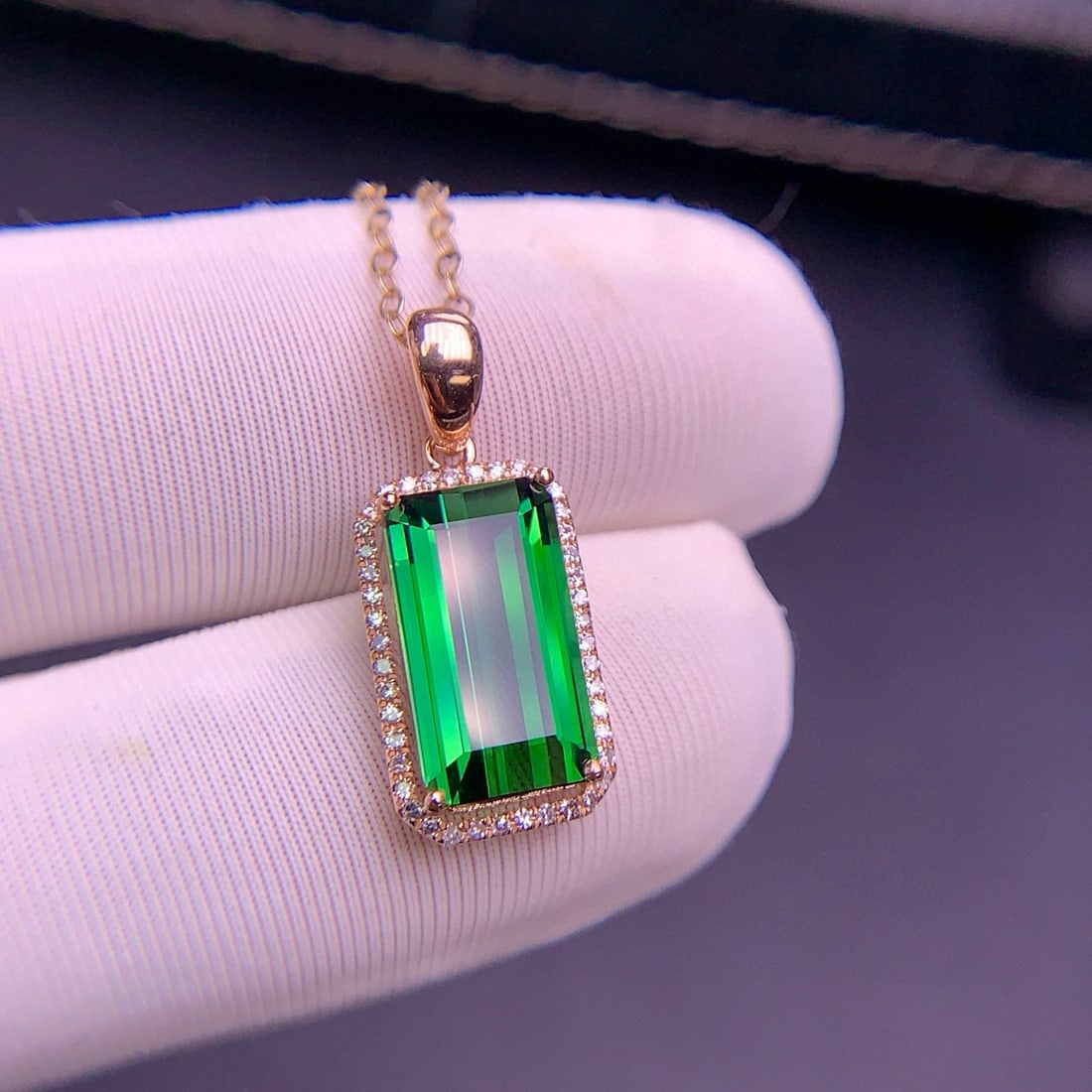 14k Gold 3.3 Ct Natural Tourmaline & Diamond Pendant( Without Chain ) - 4
