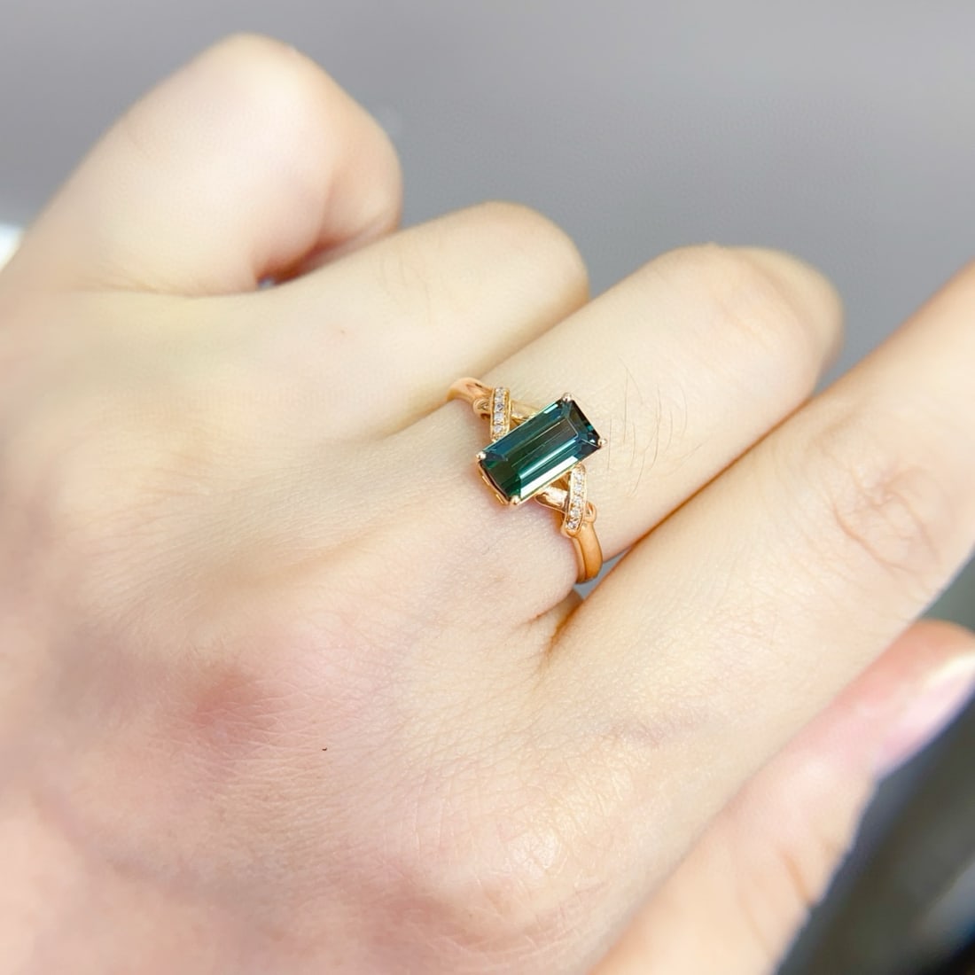 14k Gold 1.5 Ct Natural Tourmaline & Diamond Ring - 3