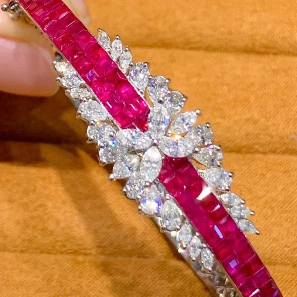 14k Gold 6.5 Ct Natural Ruby & Diamond Bangle - 7