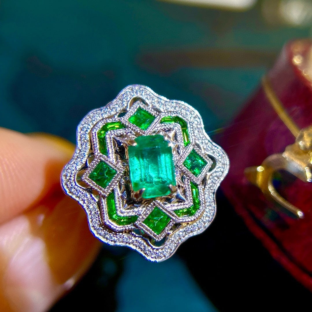 14k Gold 1.2 Ctw Vivid Green Natural Emerald & Diamond Ring/pendant( Without Chain ) - 3