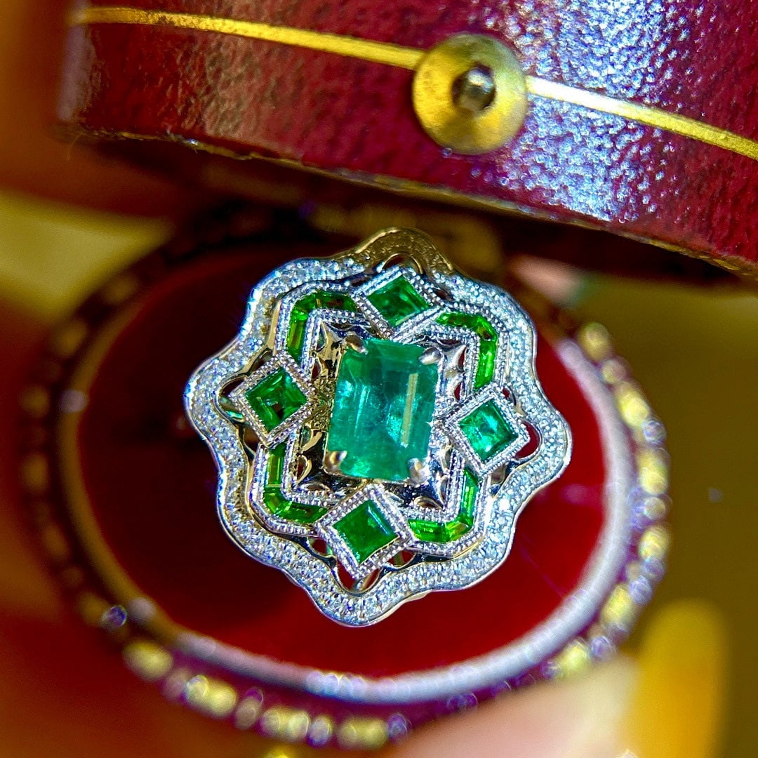 14k Gold 1.2 Ctw Vivid Green Natural Emerald & Diamond Ring/pendant( Without Chain ) - 5