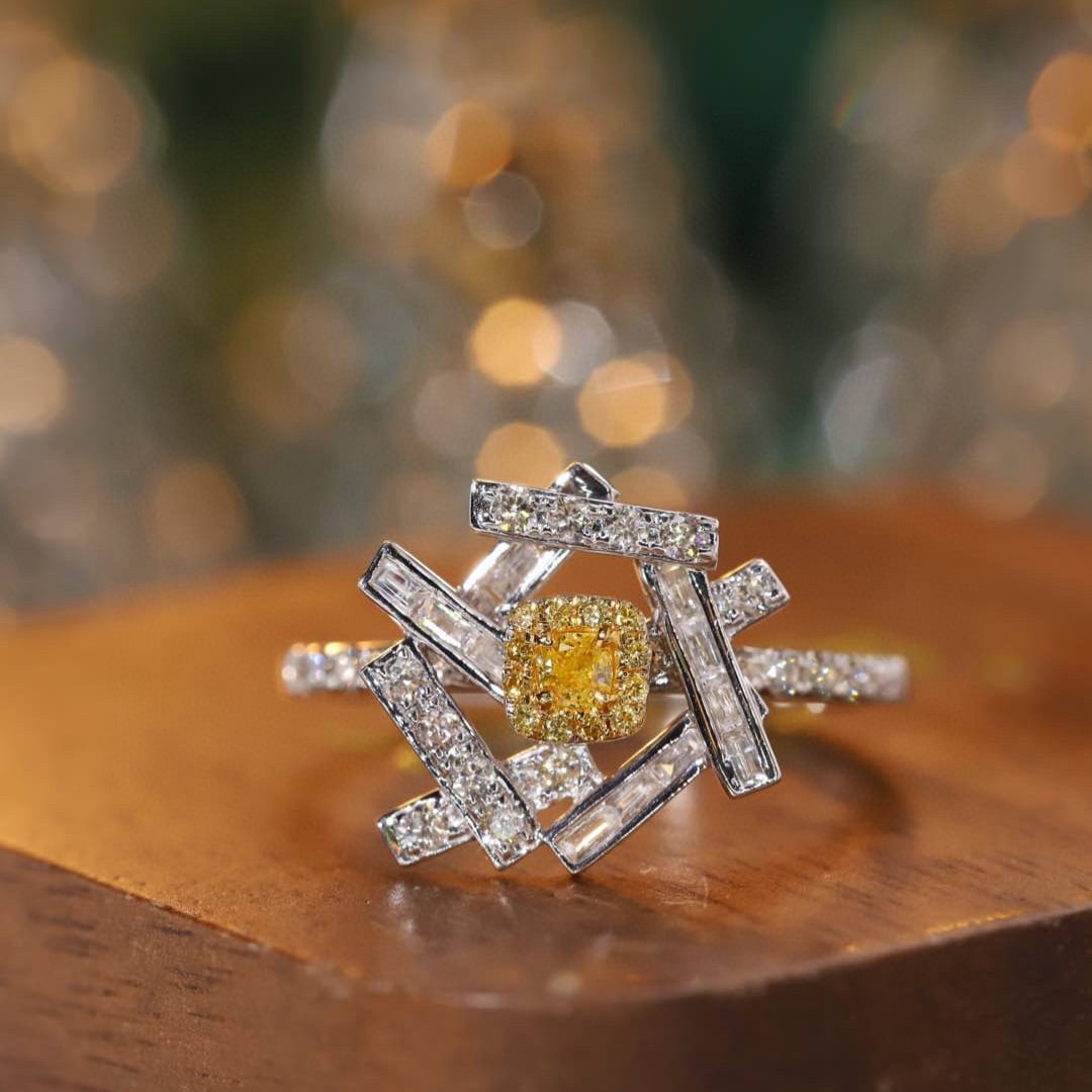 14k Gold 0.6 Ctw Natural Yellow Diamond & Diamond Ring - 3