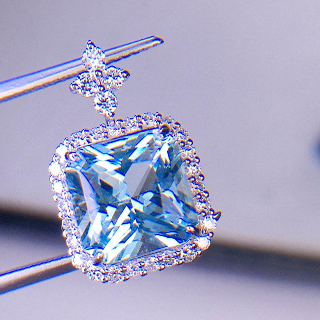 14k Gold 4.53 Ct Natural Aquamarine & Diamond Pendant( Without Chain ) - 3