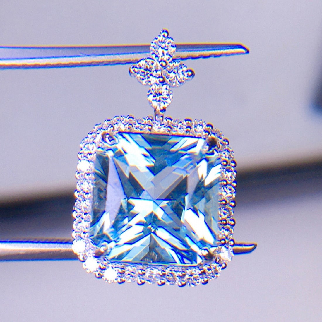 14k Gold 4.53 Ct Natural Aquamarine & Diamond Pendant( Without Chain ) - 6