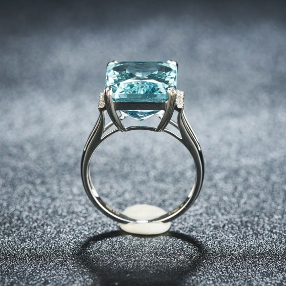 14k Gold 9.08 Ct Natural Aquamarine & Diamond Ring - 6