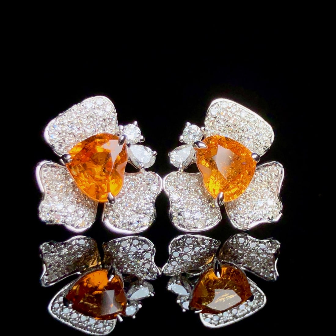 14k Gold 2.50 Ctw Natural Spessartine & Diamond Earrings - 2