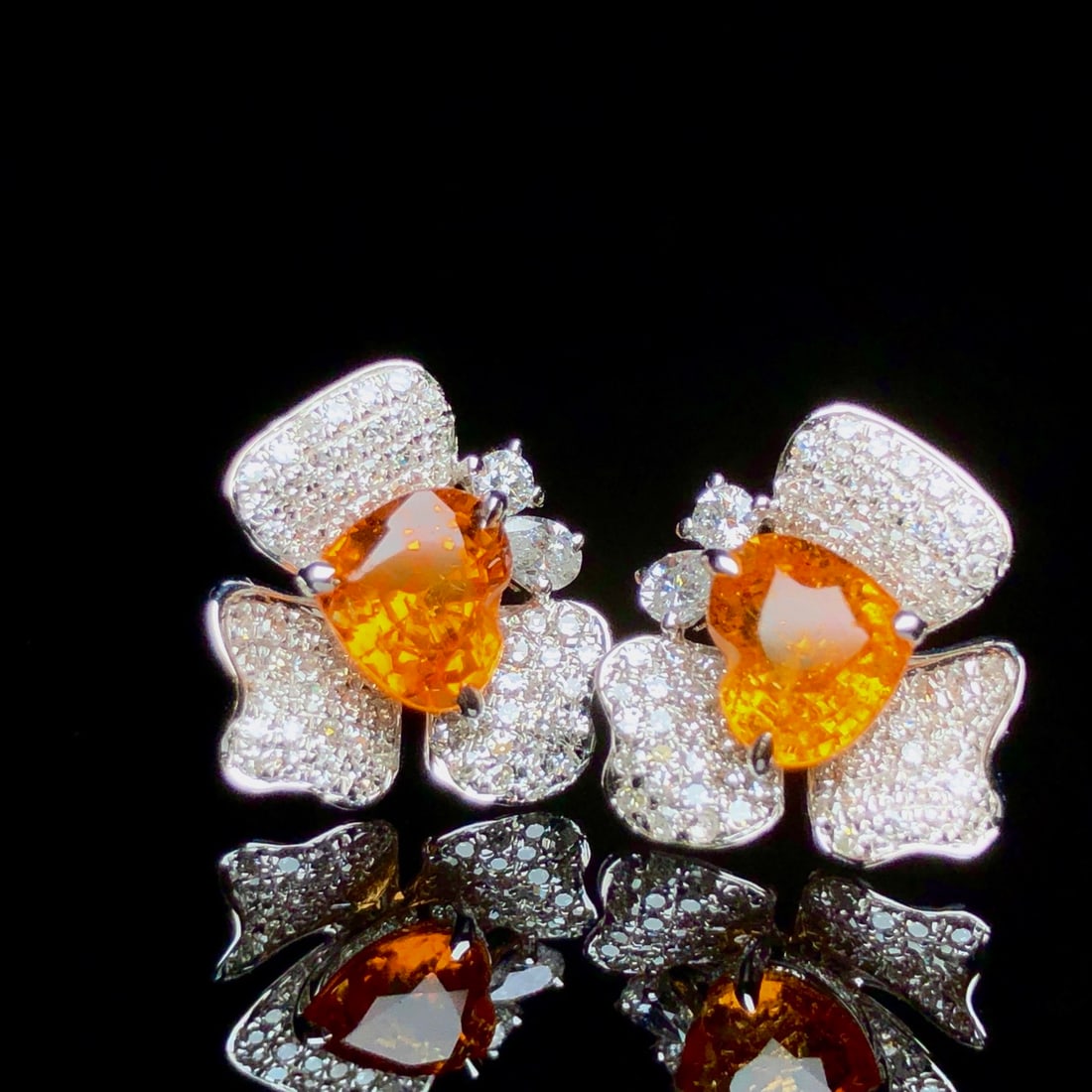 14k Gold 2.50 Ctw Natural Spessartine & Diamond Earrings - 3