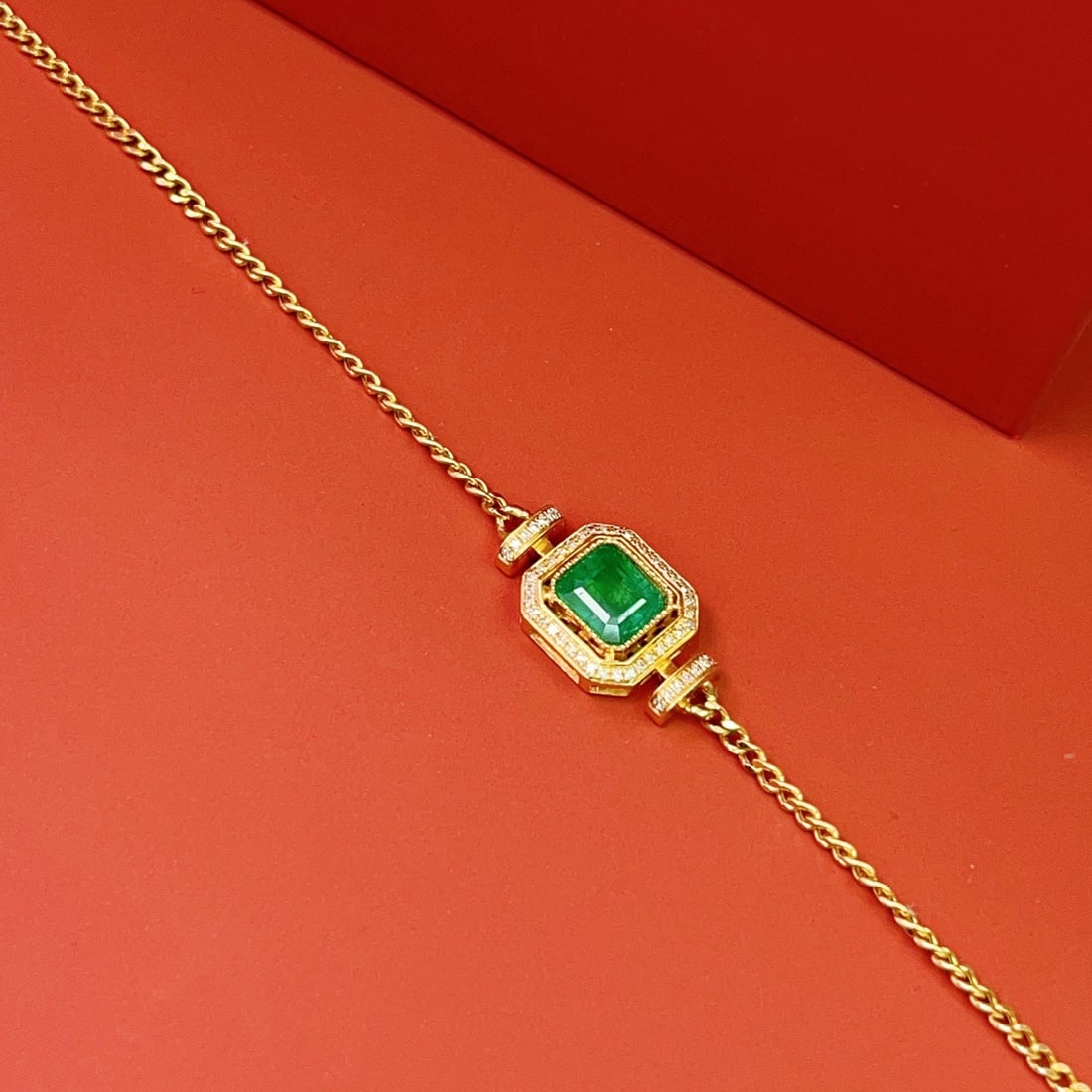 14k Gold 1.00 Ct Vivid Green Natural Emerald & Diamond Bracelet - 2