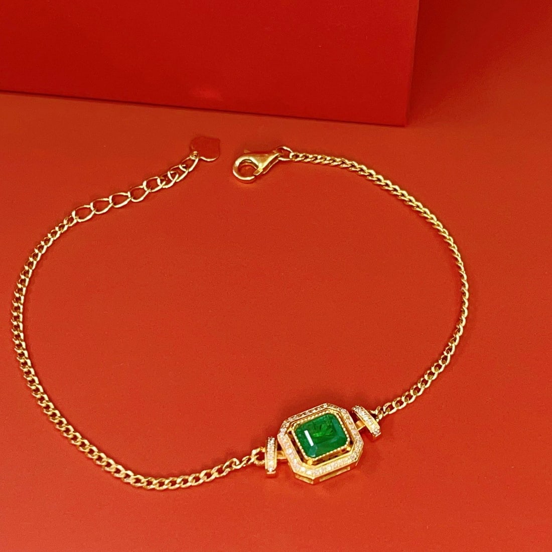 14k Gold 1.00 Ct Vivid Green Natural Emerald & Diamond Bracelet - 3