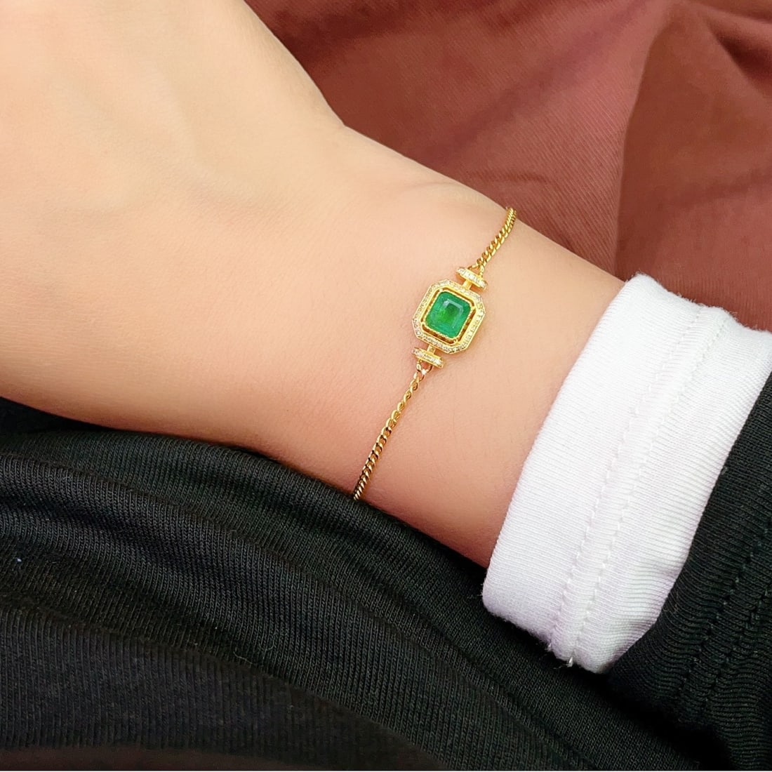 14k Gold 1.00 Ct Vivid Green Natural Emerald & Diamond Bracelet - 6