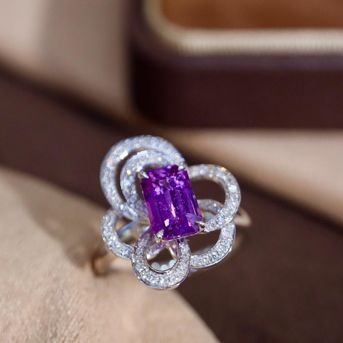 14k Gold 2.02 Ctw Natural Sapphire & Diamond Ring - 4