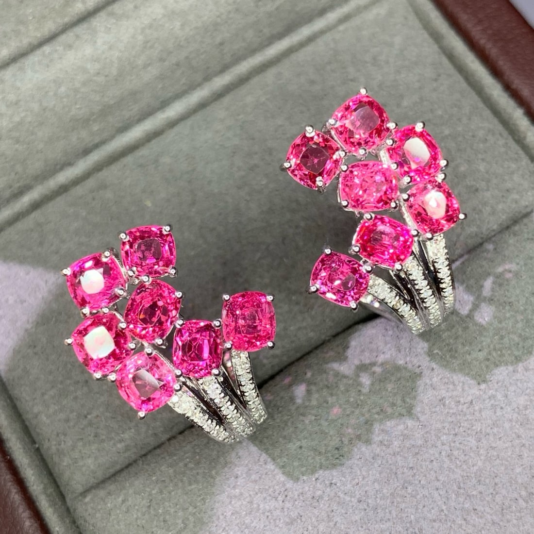 14k Gold 4.52 Ct Natural Spinel & Diamond Earrings - 2